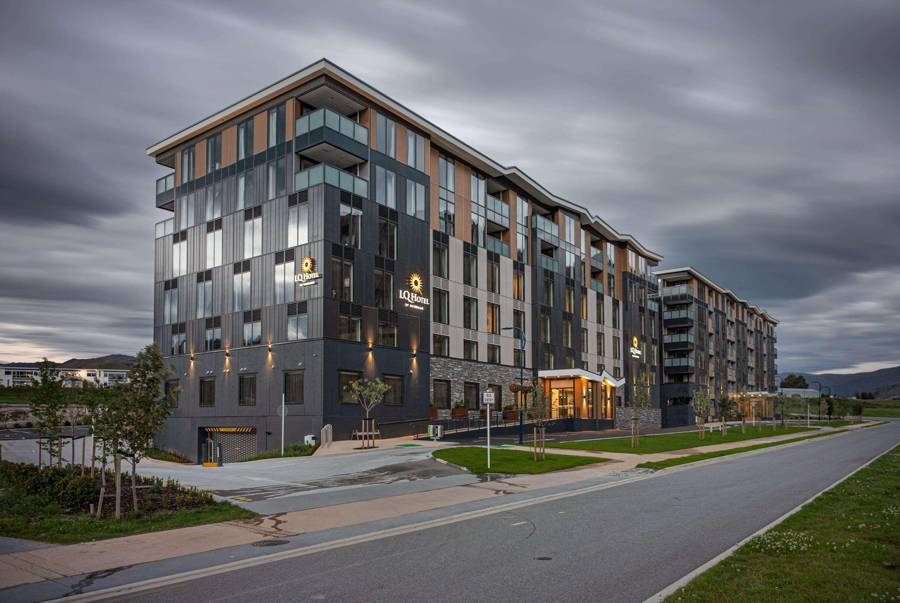 La Quinta By Wyndham Remarkables Park Queenstown Bagian luar foto