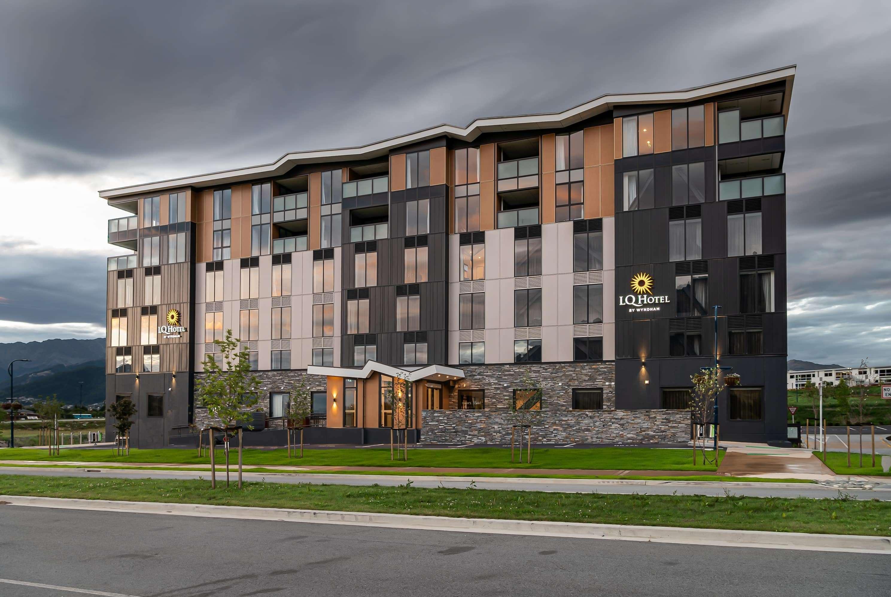 La Quinta By Wyndham Remarkables Park Queenstown Bagian luar foto